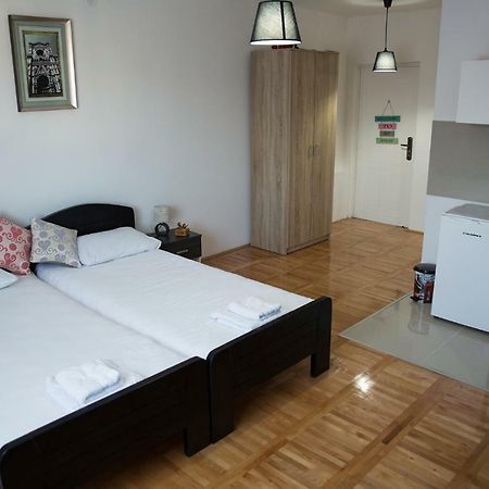 Airport Rest Apartments Belgrade Exterior photo